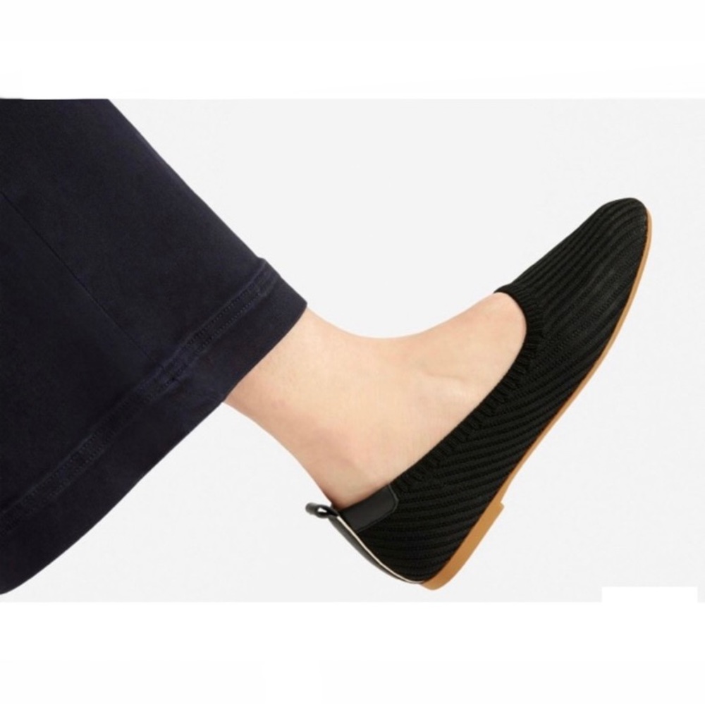 Everlane The Day Glove in Reknit Black Flat